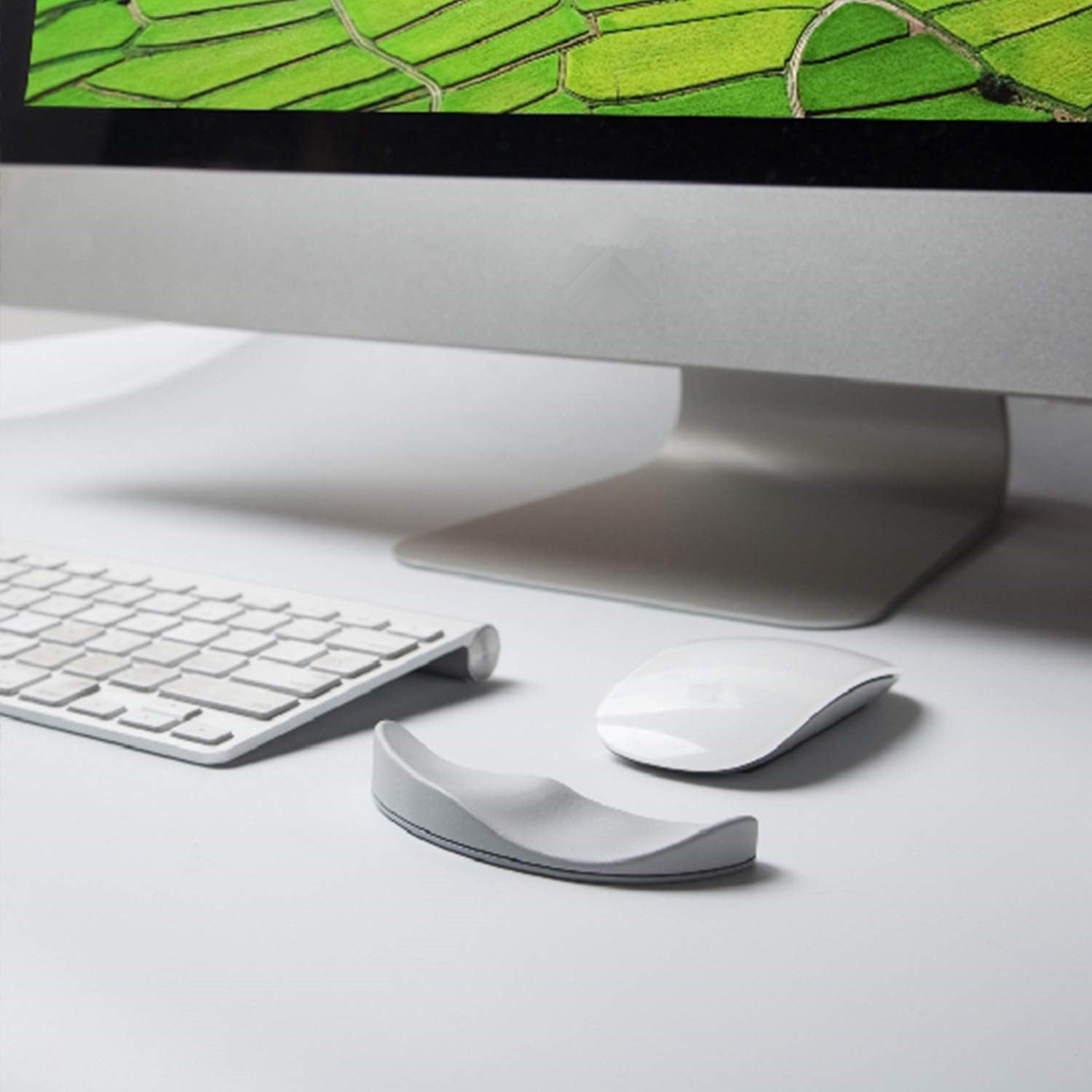 Ergonomic Gel Mouse Pad with Wrist Support – Non-Slip Comfort Mat for Office & Gaming